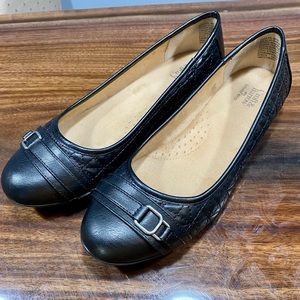 Croft & Barrow Black Quilted Flats